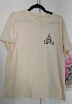 Disney like Castle Graphic T-shirt XL