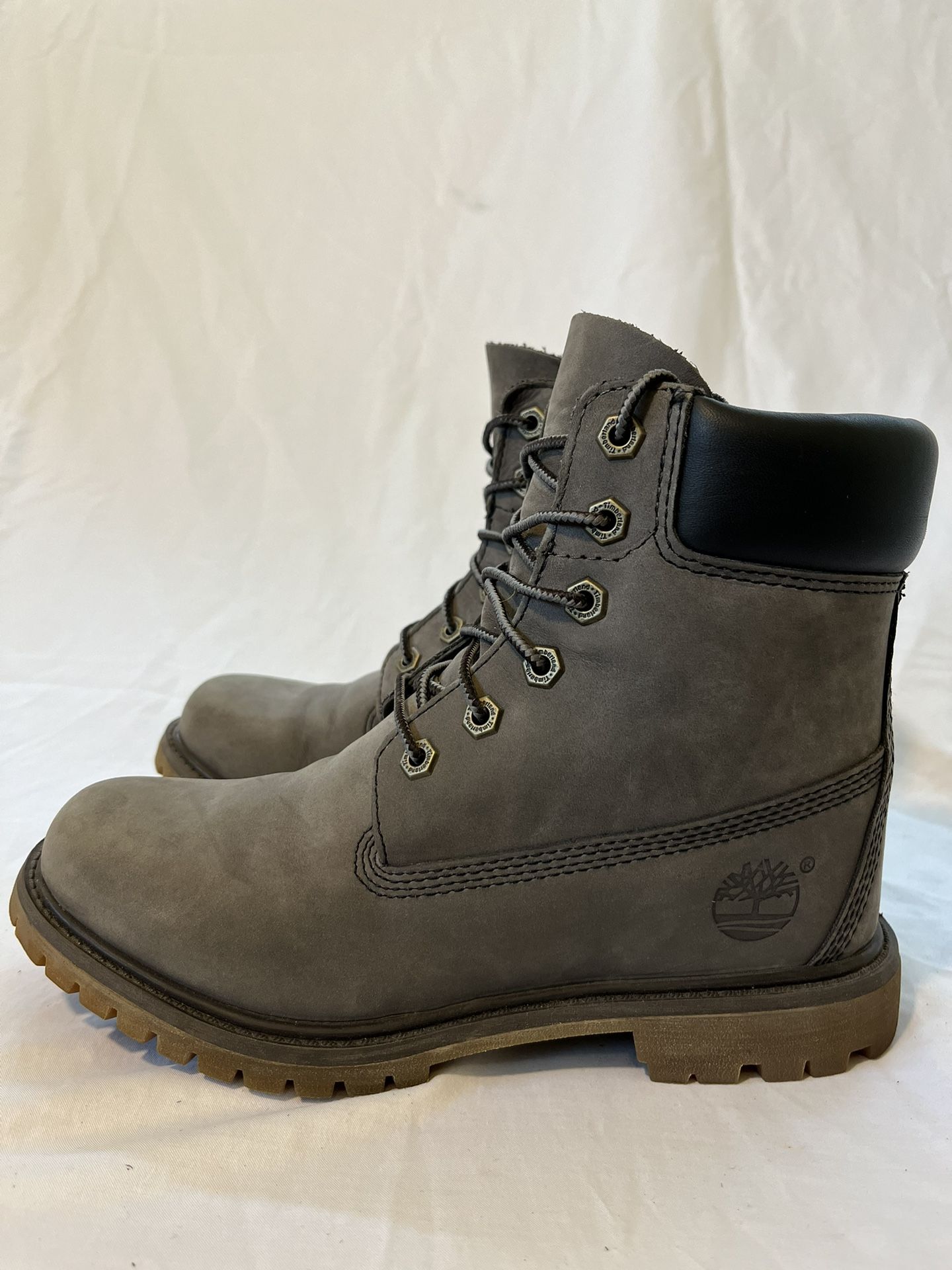 Women Timberland boots / Waterproof / Leather / Outdoor / Work / Hiking 