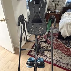 Back Extension Machine