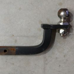 2 Inch Hitch Ball with 1 1/4 Receiver Ready To Use
