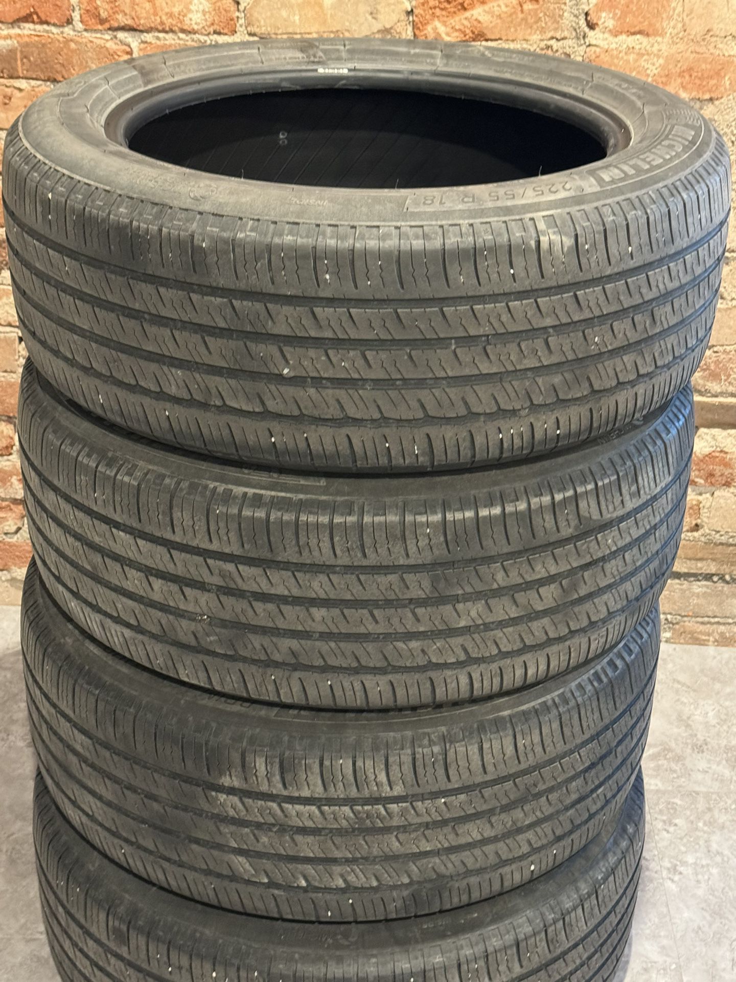 Michelin Tires 225/55/R18