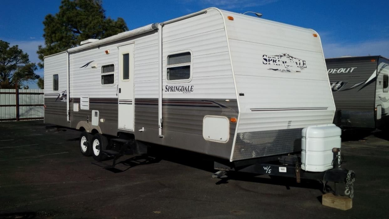 2007 Springdale 28ft travel trailer