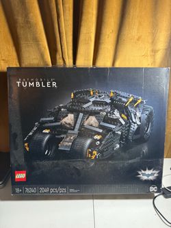 Lego Batman Batmobile Tumbler Dark Knight Rises 76240