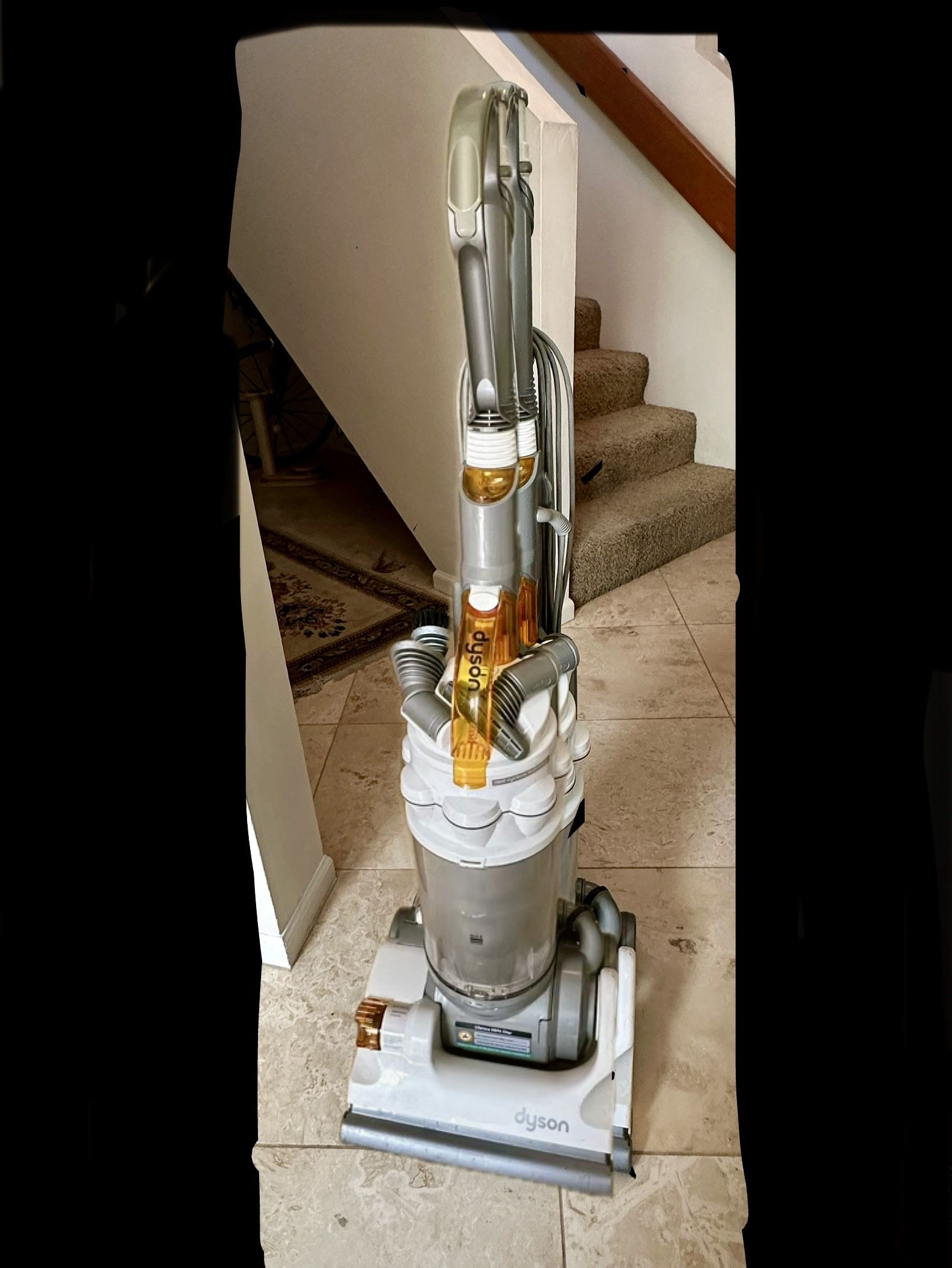 Dyson DC14 Upright Bagless Vacuum