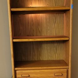 LIGHTED DISPLAY WALL UNIT