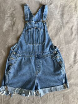 BRAND NEW/Old Navy Size (L)