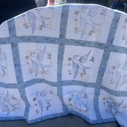 🕊️ Handmade Bird Quilt – Double-Sided Tropical Design – $75