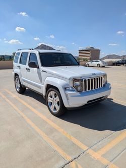 2013 Jeep liberty limited jet edition