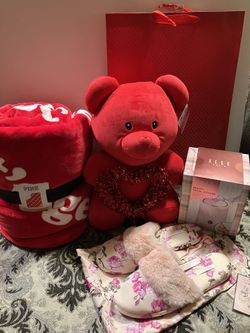 ❤️ Valentine’s Day Gift Special ❤️ Presale 