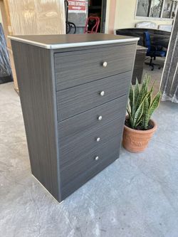 🌟New Grey 5 Drawer Dresser