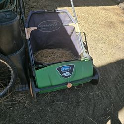 Scott's lawn sweep
