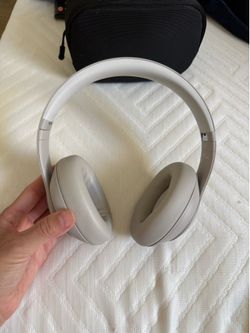 Beats Studio Pro