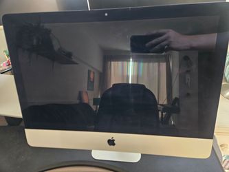 21.5" Apple iMac Retina 4K Display