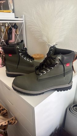 Timberland Helcor Boots 9.5