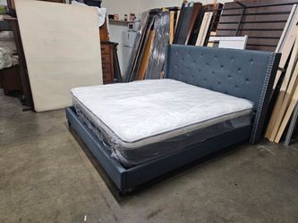 King bed and mattress