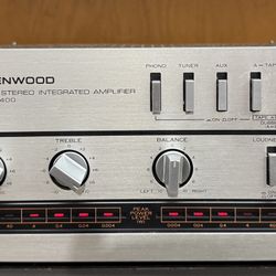  Vintage Kenwood stereo integrated amplifier model KA-400