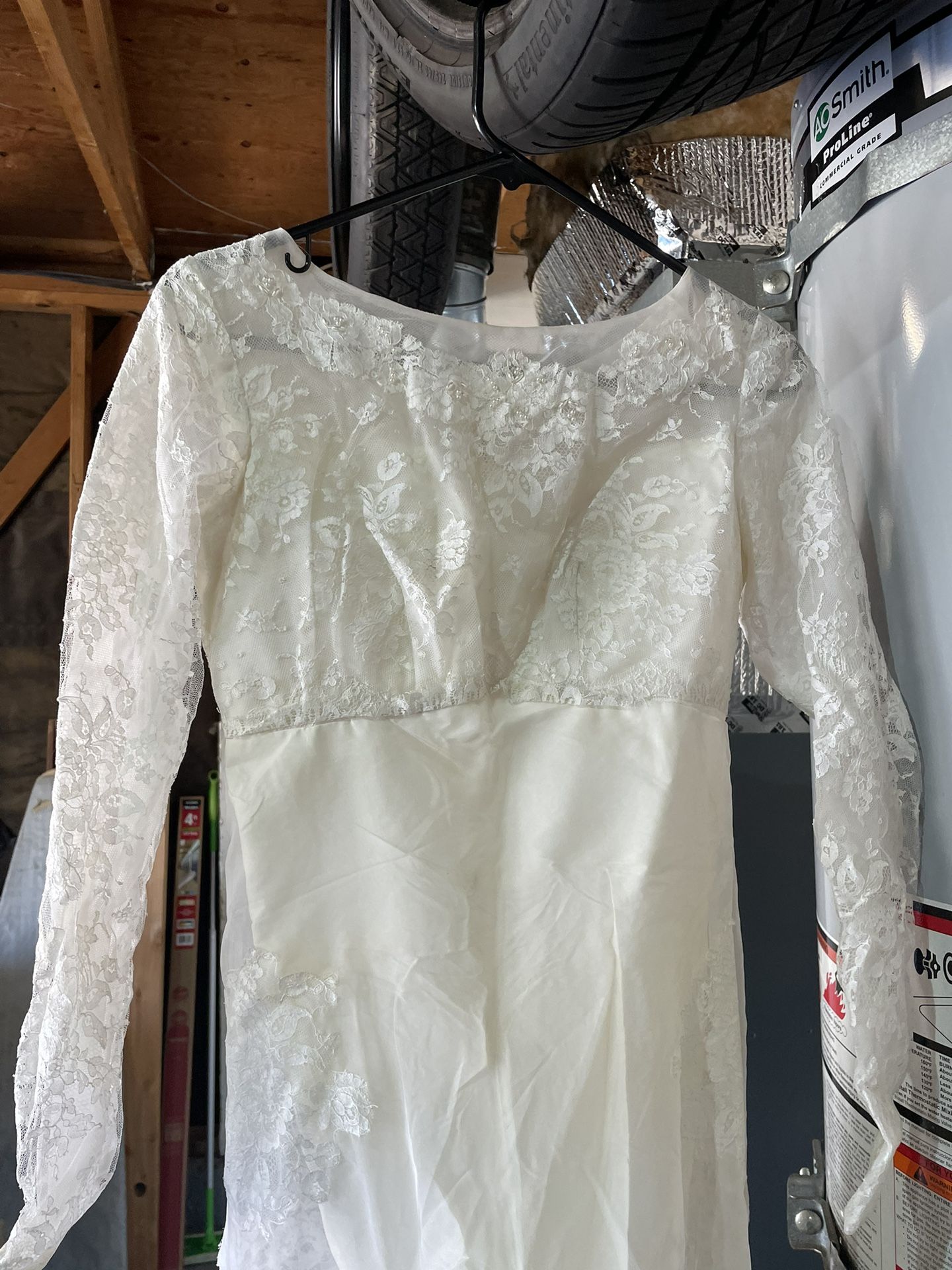 Wedding Dress For Small Person