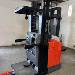 2018 Toyota Orderpicker Forklift