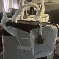 Michael Kors Handbags 