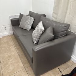Love Sofa 