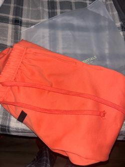 Coral essentials sweats *READ DESC