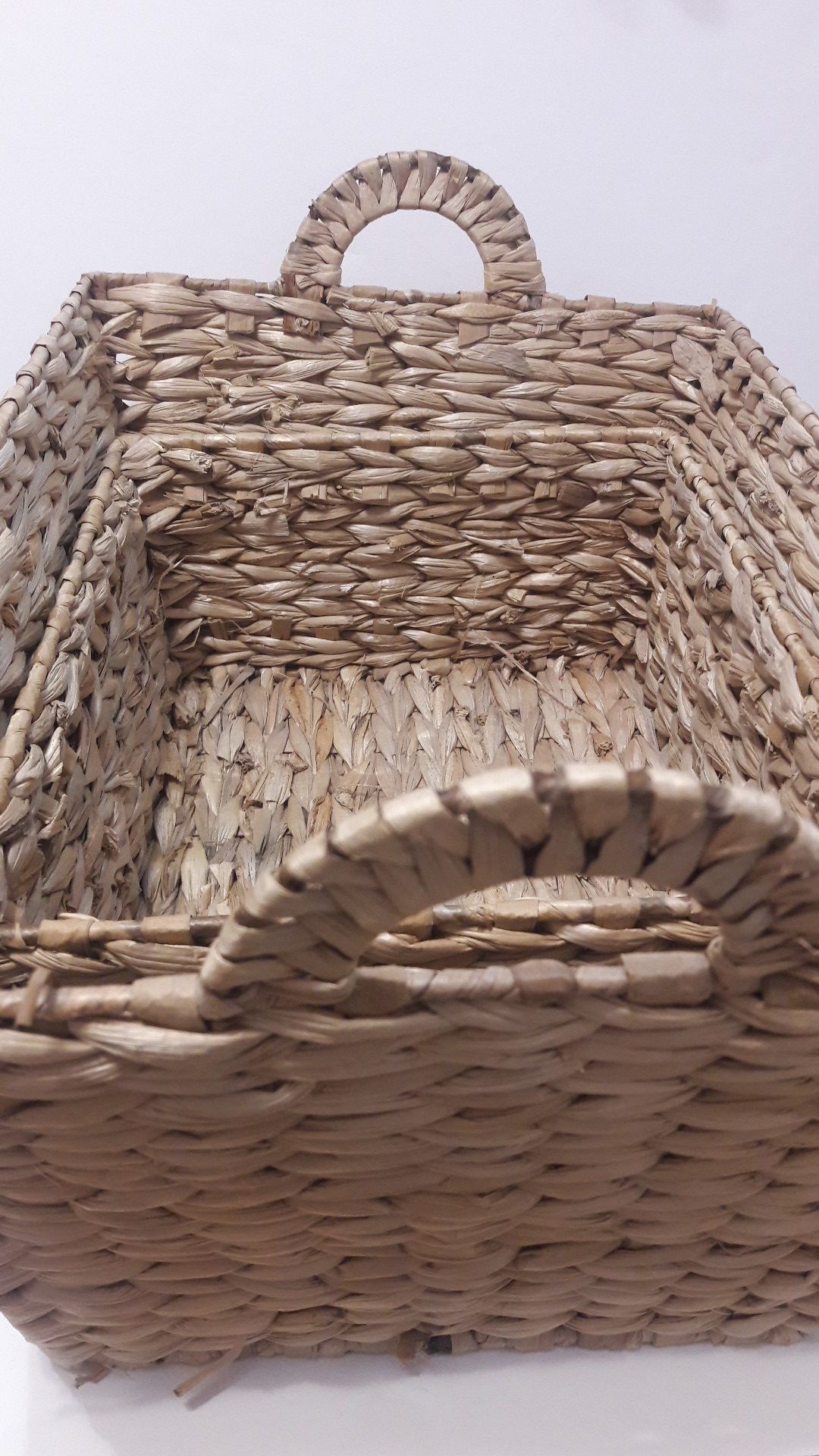 15.5" x 11" basket and 11" x 9". Metal frame. Corn husk weave?