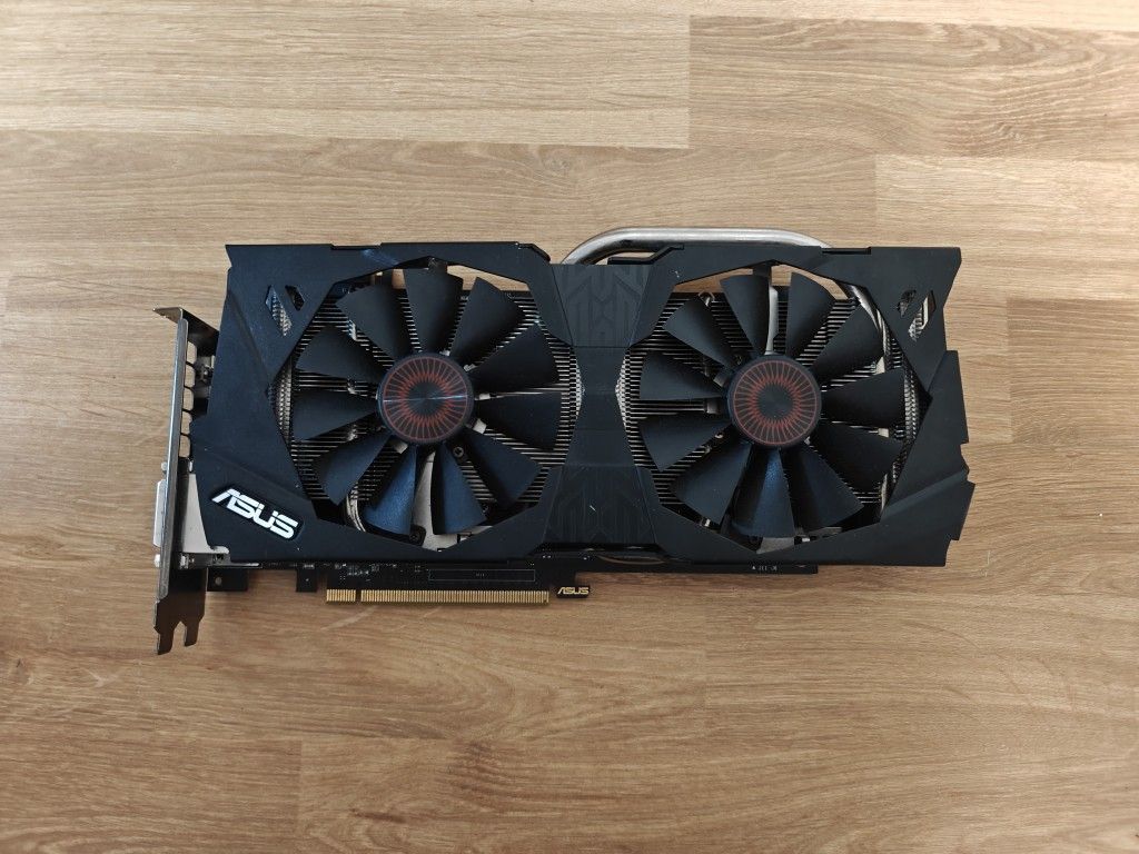 Asus STRIX GTX 970 4GB Nvidia Graphics Card