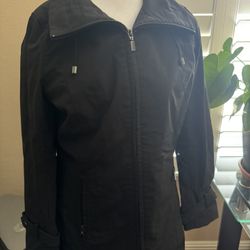 Kirsten Blake Raincoat