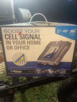 Cell phone signal booster