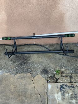Pull Up Bar