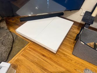 Need Gone Tomorrow! Modern White Lacquer Lift-Top Coffee Table with Storage