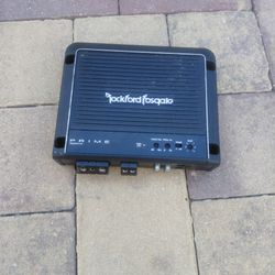 This is a Rockford Fosgate Prime R500X1D 1-channel mono car amplifier.