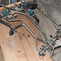 Audi Fuel Rail 