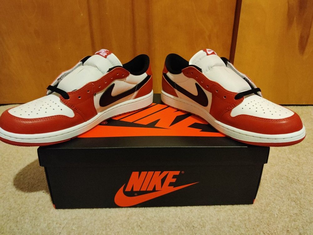 Jordan 1 Chicago Low 