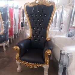 Black And Gold Throne Chair( Ask For Jose)