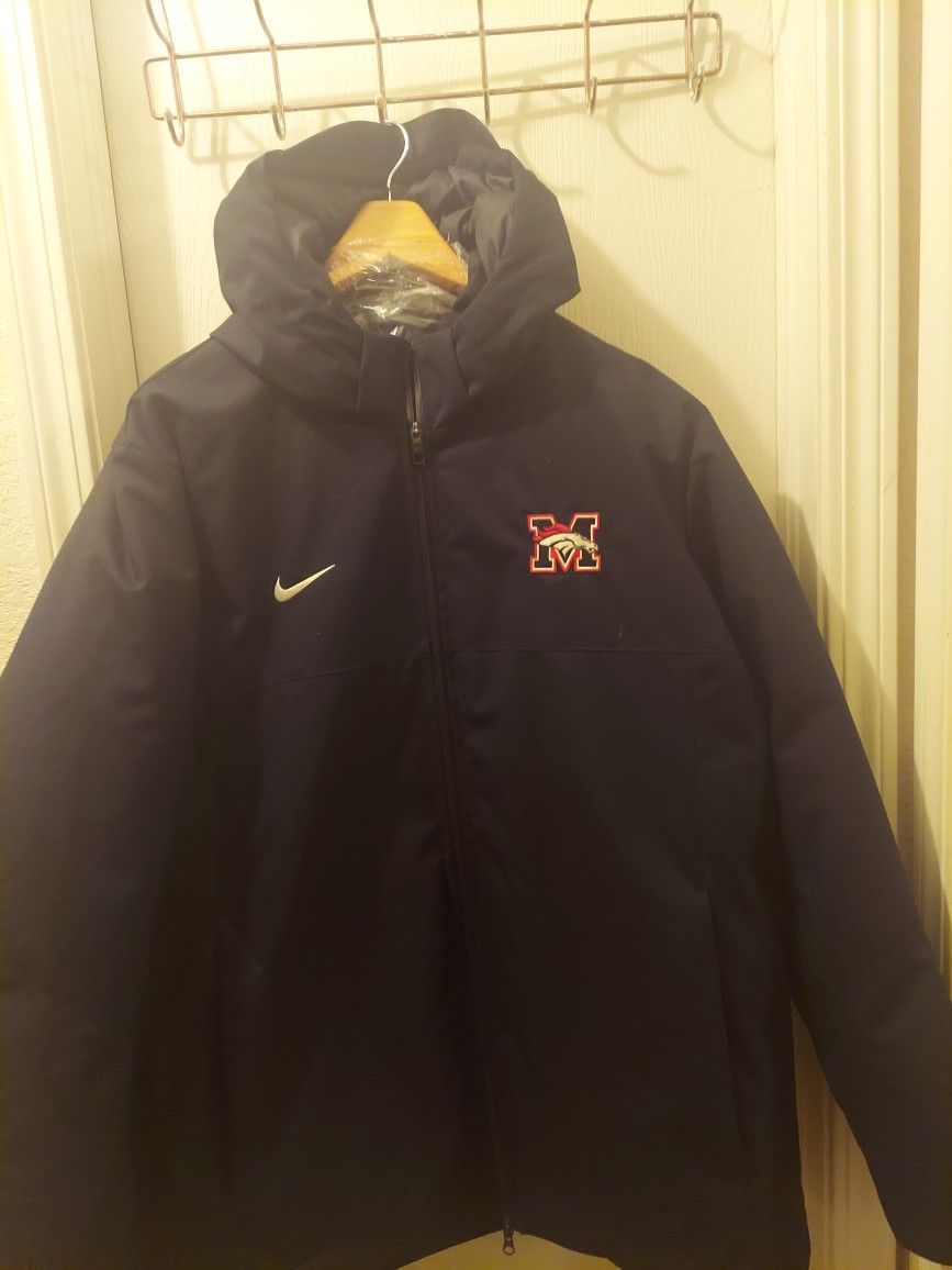 New "Nike Puffy Style" Down Parka Sz XL Never Worn Black W/Hood & Mustang Broncos Logo6