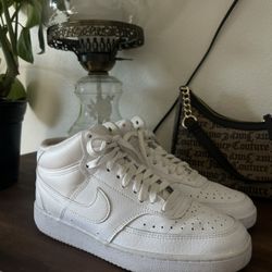 White Nikes 