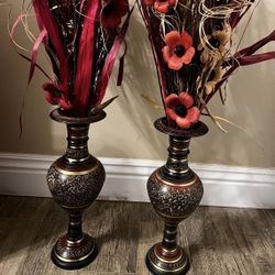 Long Skinny Vase With Flowers 