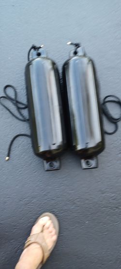Boat dock fenders