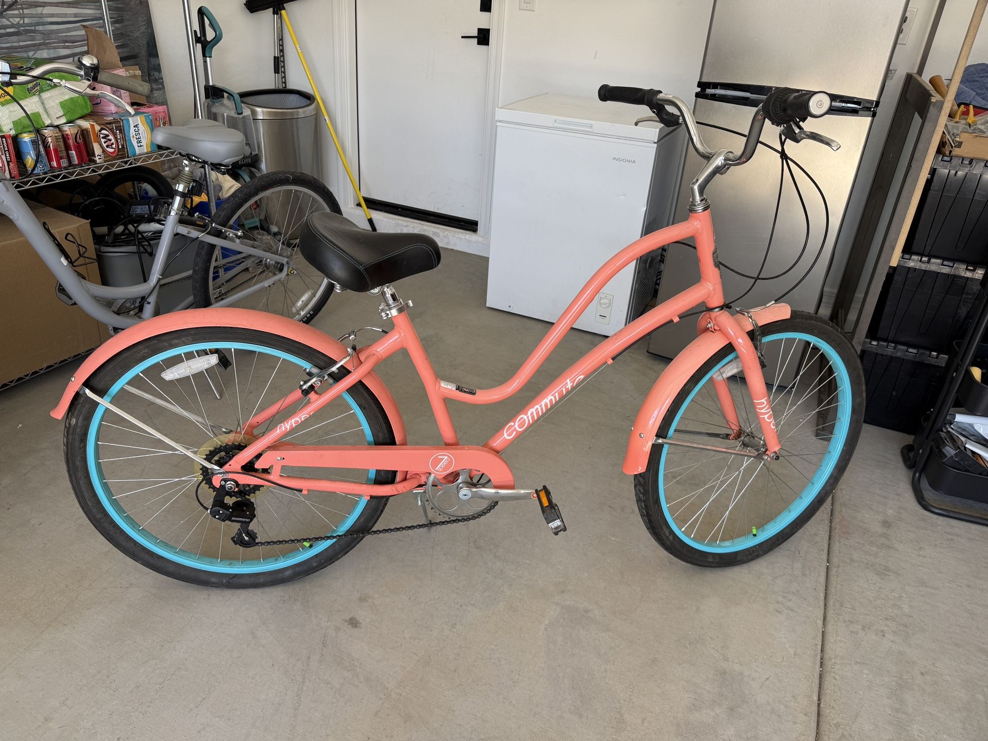 Womens Cruiser 26 in  Hyper 7 speed bike