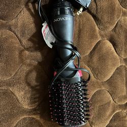 REVLON One-Step Volumizer Hair Dryer Brush