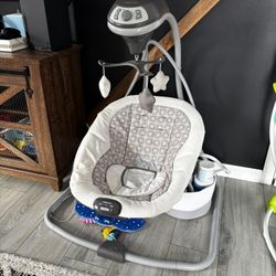 Graco Baby Swing