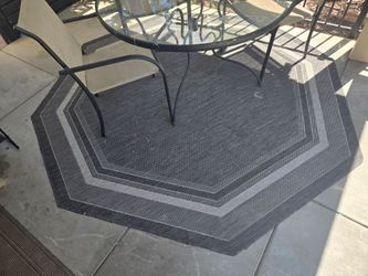 Large outdoor waterproof rug