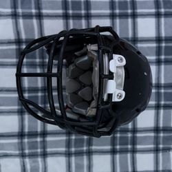 Schutt Vengance Helmet 