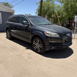 Audi Q7 (not running)