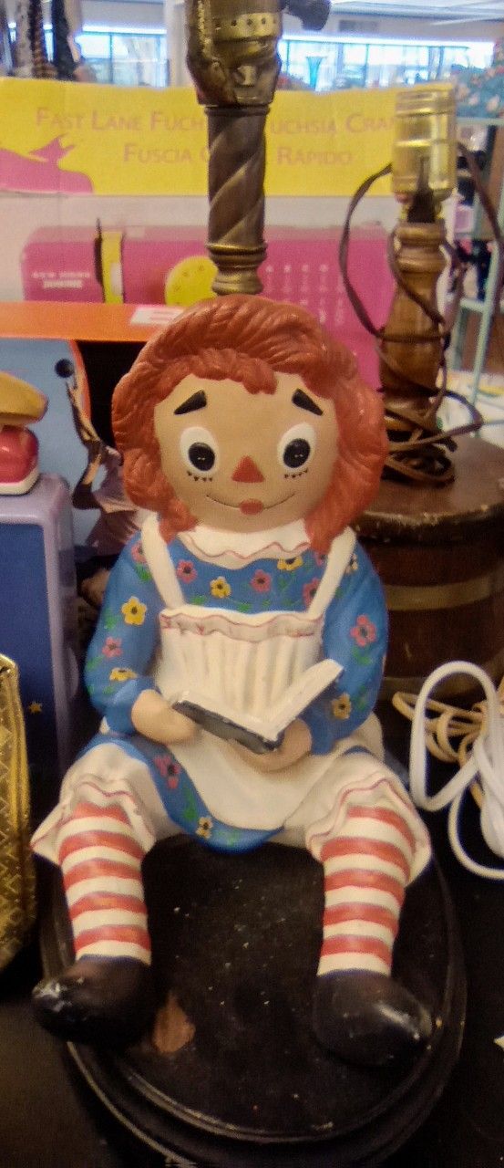 Vintage 70s Raggedy Ann Reading Table Lamp