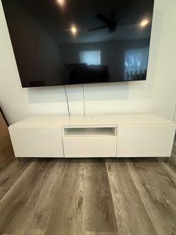 Modern TV Stand