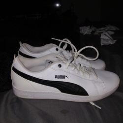 Puma Sneakers