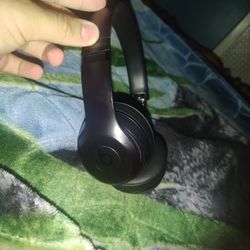 Beats Solo 3