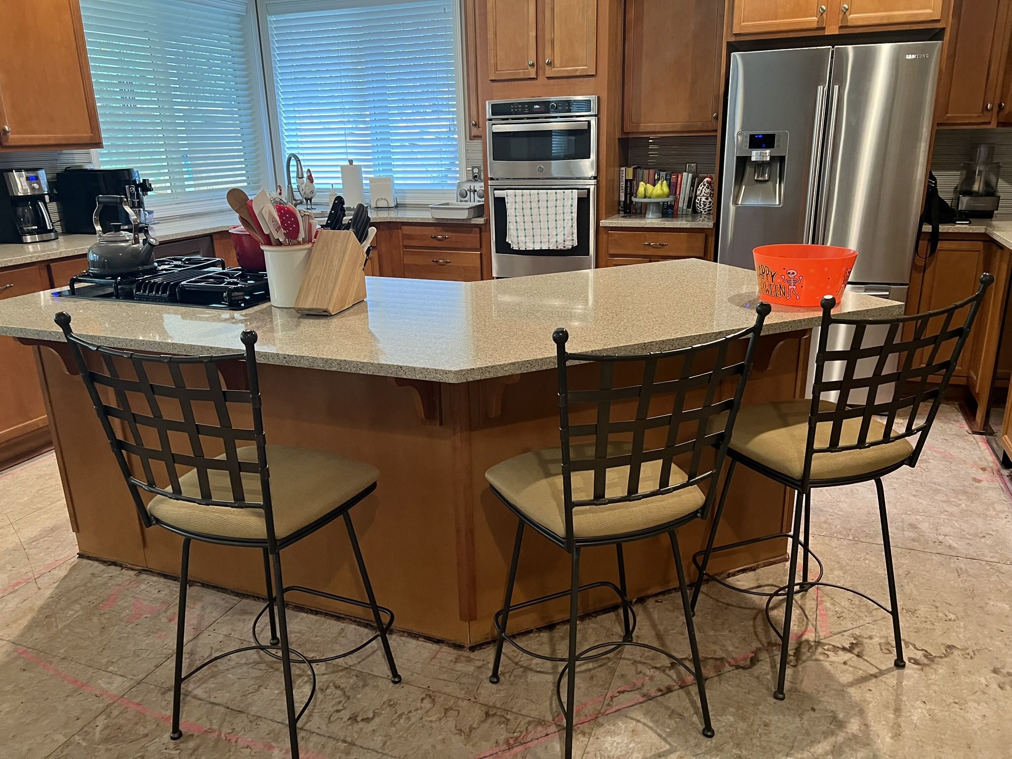 Etrusche Swivel Bar Stools. (Originally Sold For $1,700 Per Chair)